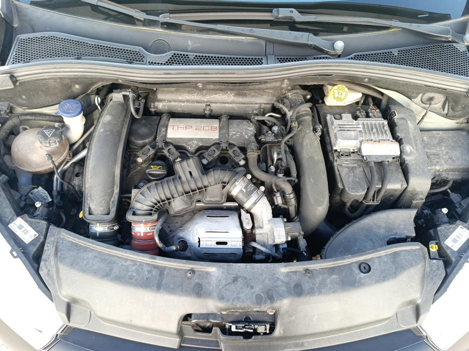 
								PEUGEOT 208 1.6 THP ch SS BVM6 GTi By Peugeot Sport, complet									