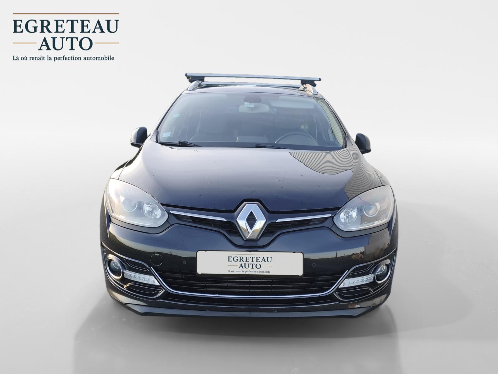 
								RENAULT MEGANE III ESTATE 1.5 dCi 110 Energy eco2 Bose Edition complet									
