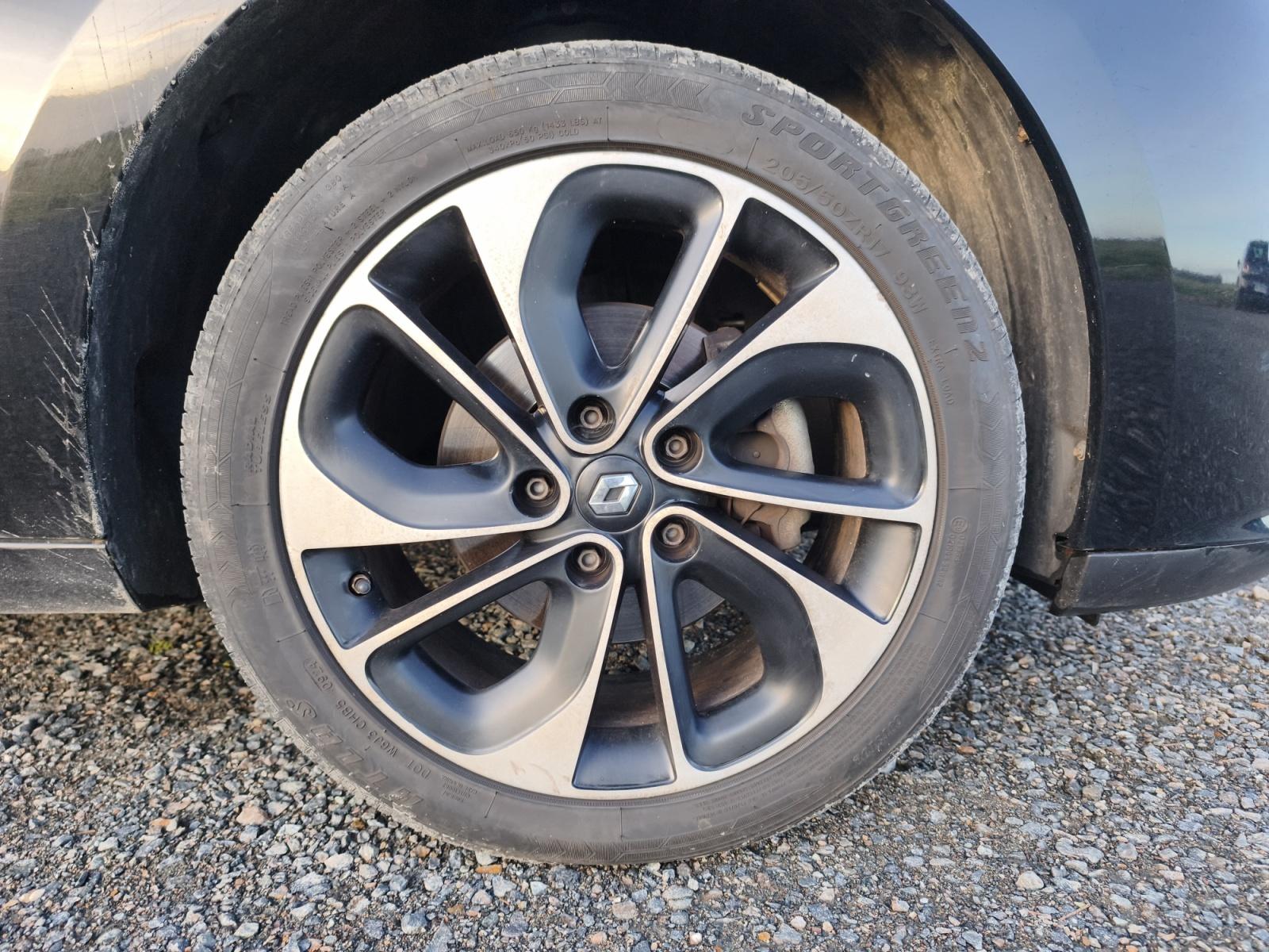 
								RENAULT MEGANE III ESTATE 1.5 dCi 110 Energy eco2 Bose Edition complet									