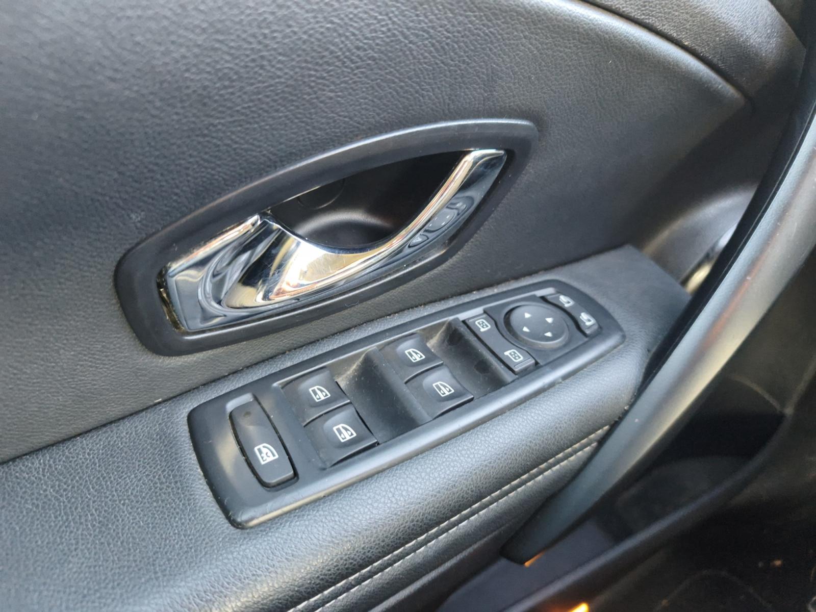 
								RENAULT MEGANE III ESTATE 1.5 dCi 110 Energy eco2 Bose Edition complet									