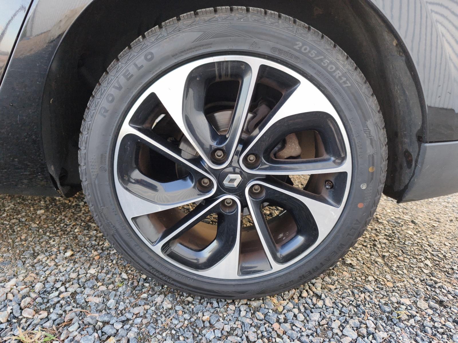 
								RENAULT MEGANE III ESTATE 1.5 dCi 110 Energy eco2 Bose Edition complet									