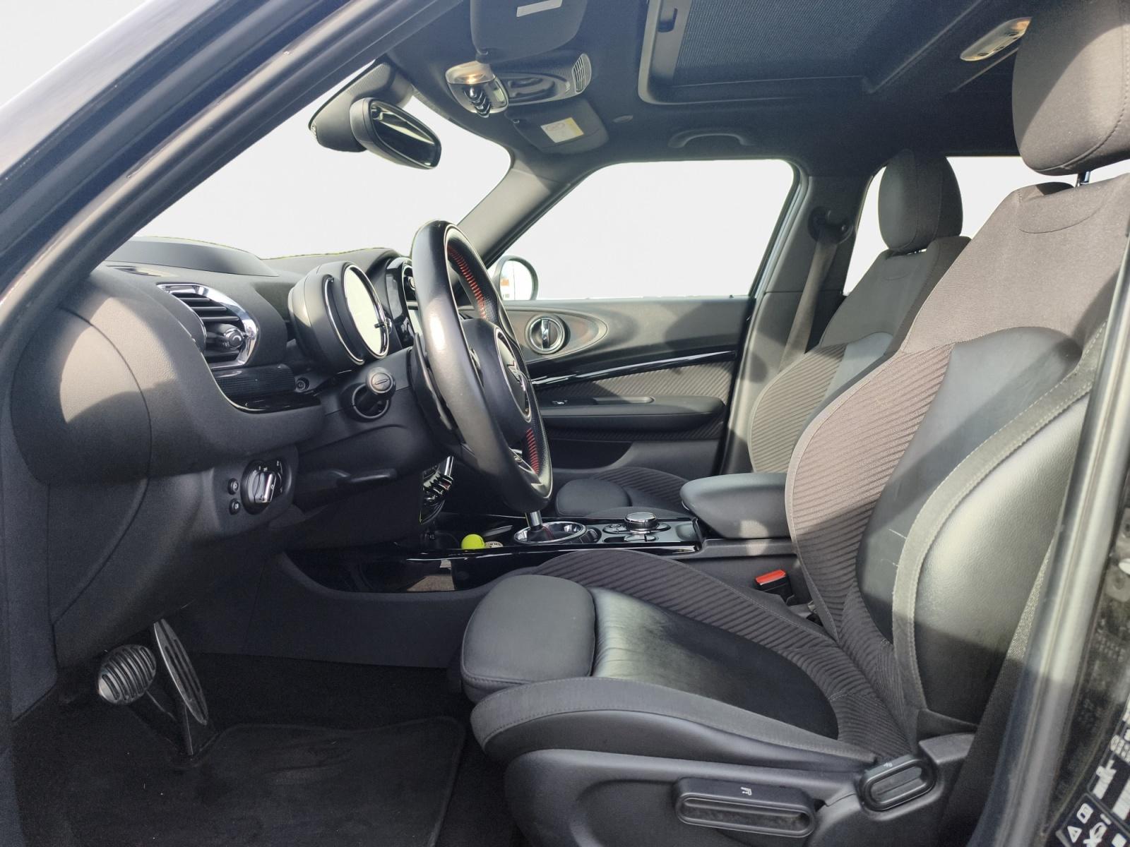 
								MINI CLUBMAN JOHN COOPER WORKS ALL4 – 190 CH – BVA complet									