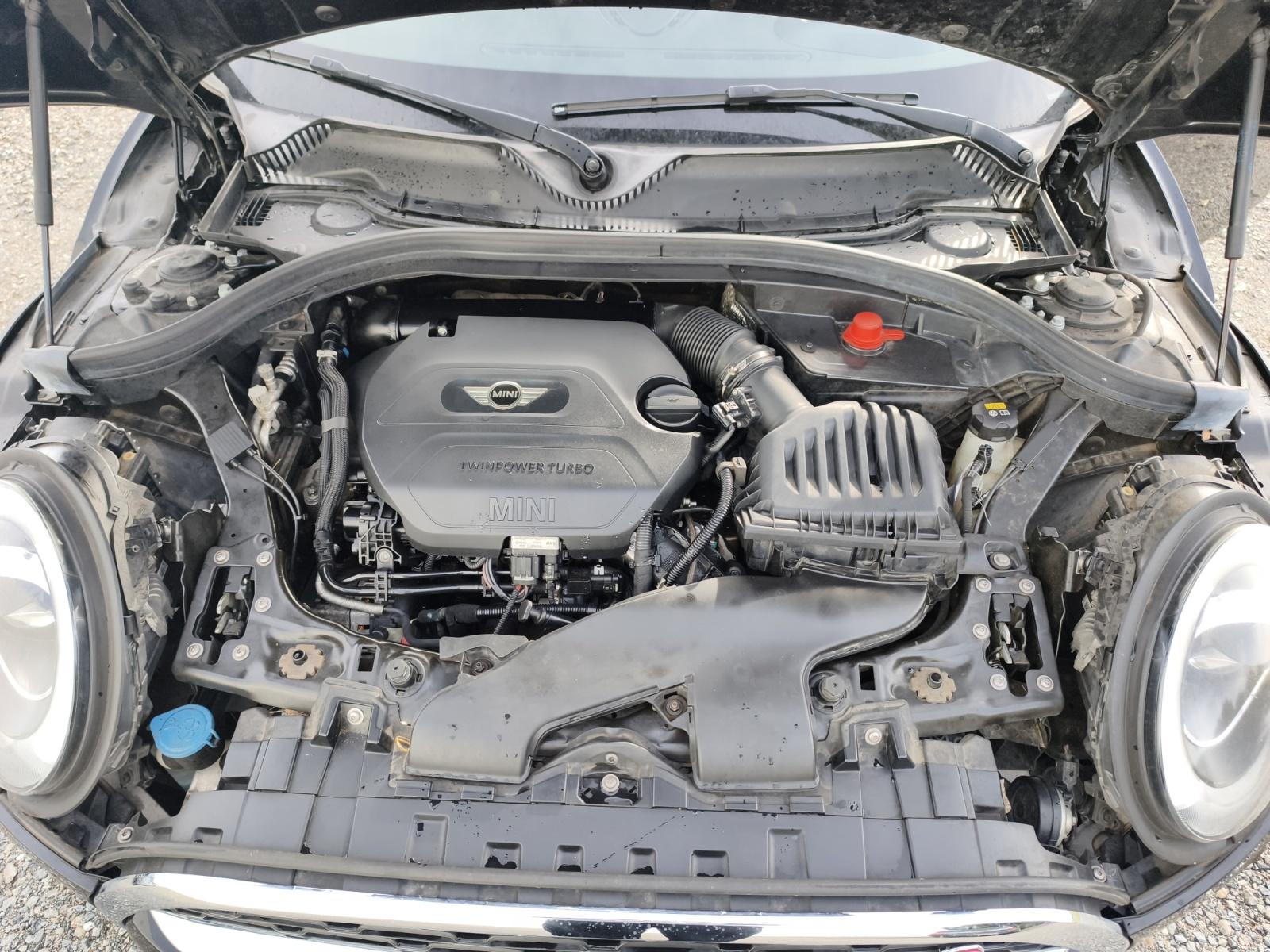 
								MINI CLUBMAN JOHN COOPER WORKS ALL4 – 190 CH – BVA complet									