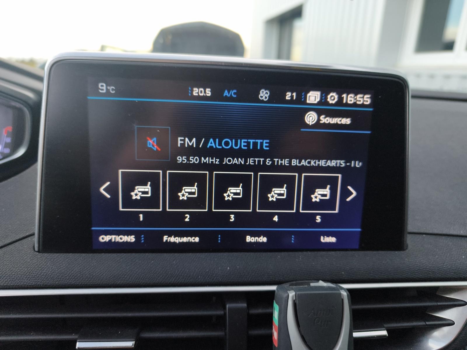 
								PEUGEOT 3008 BlueHDi 130ch S&S BVM6 Allure complet									