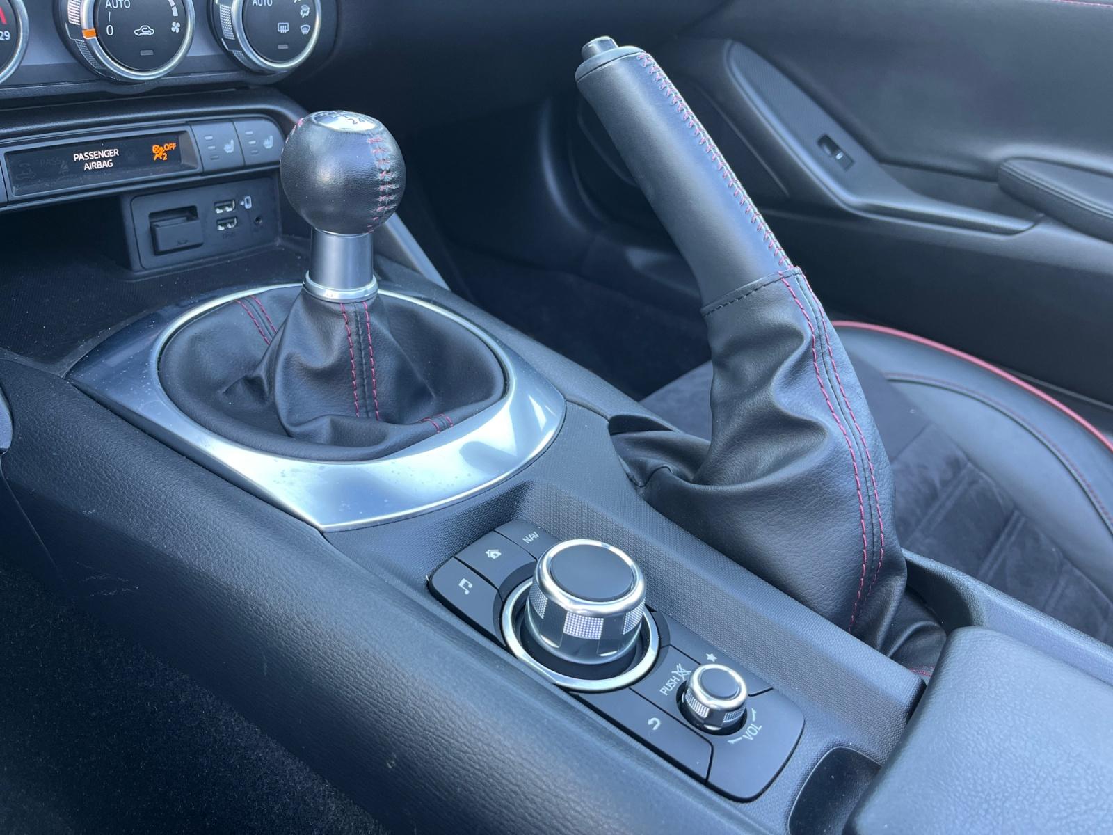 
								MAZDA MX-5 CABRIOLET 2.0 SKYACTIV-G 160 CH complet									